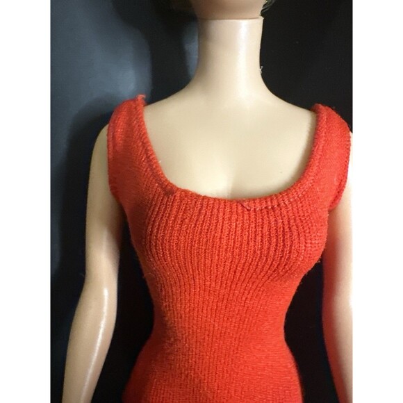 Vintage 1962 Barbie Bubblecut Doll - Original Swimsuit & One Heel- Made In Japan - Picture 2 of 13